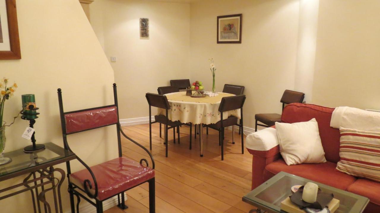 Croi An Bhaile Luxury Apartment 罗斯卡伯里 外观 照片